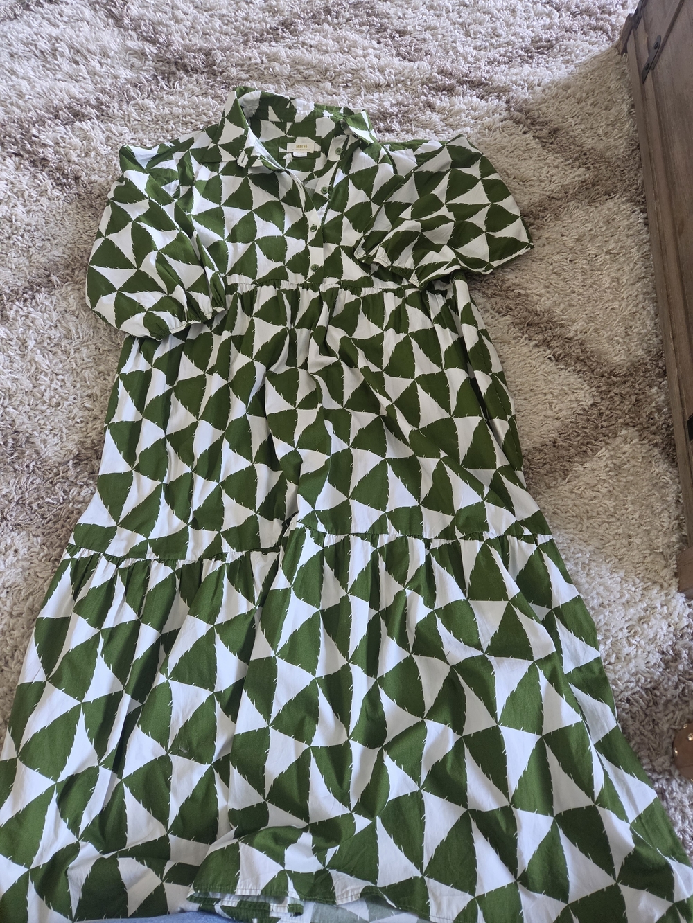 Maeve Green and White Geometric Long Sleeve Dress